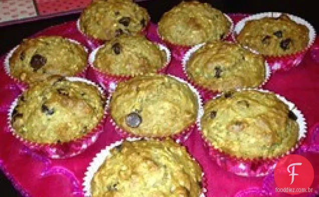 Muffins Saudáveis Da Aveia Da Microplaqueta Do Chocolate Da Banana