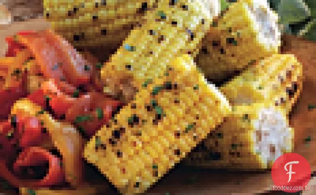 Pimentos doces grelhados e milho