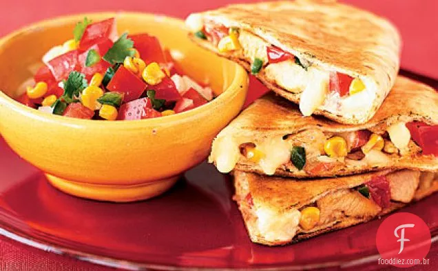 Quesadillas De Frango Com Salsa De Milho Assada