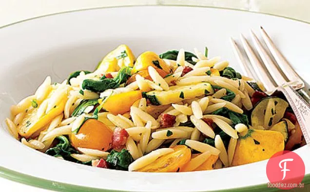 Massas com Pancetta e legumes frescos