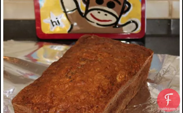 Pão De Maçã Com Abobrinha À Frente