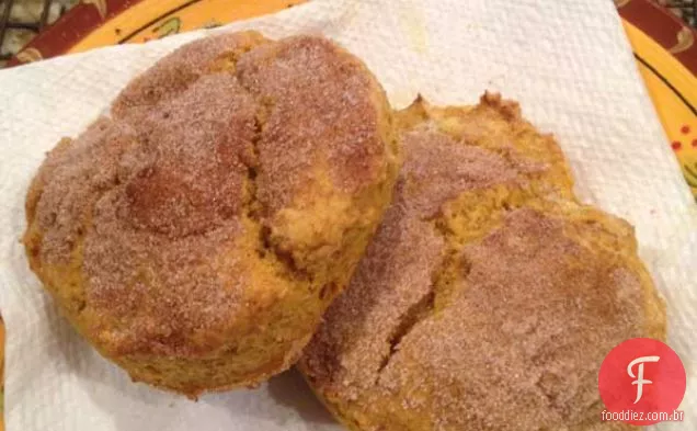 Biscoitos de abóbora com açúcar de canela