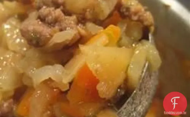 Sopa De Hambúrguer Estilo Abalos (Picadillo Filipino)