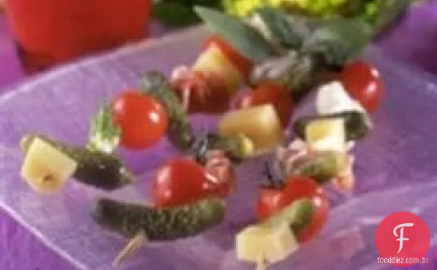 Espetos de presunto e queijo com Cornichões crocantes Maille® 