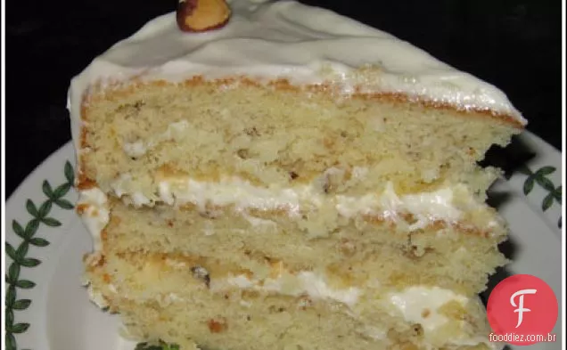 Bolo De Creme De Avelã