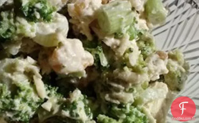 Salada De Brócolis De Frango