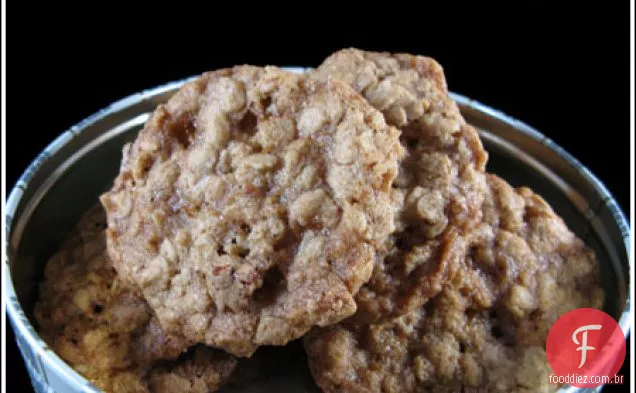 Biscoitos de aveia crocantes da mãe de Katrina