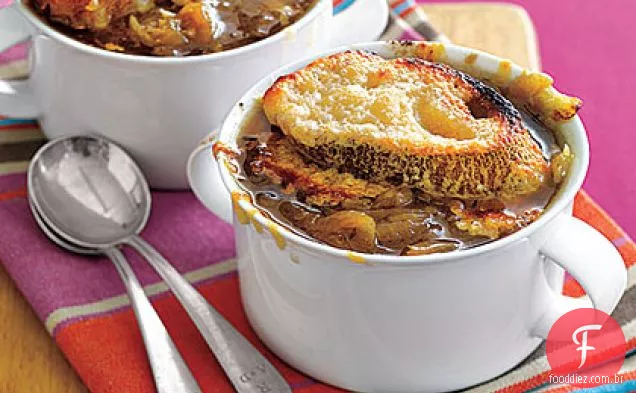 Sopa De Cebola Gratinada