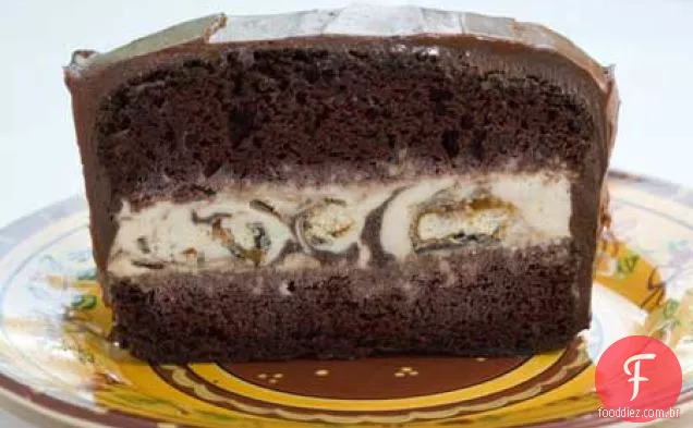 Bolo De Pão De Chocolate Cheio De Sorvete — Não É Necessário Misturador!