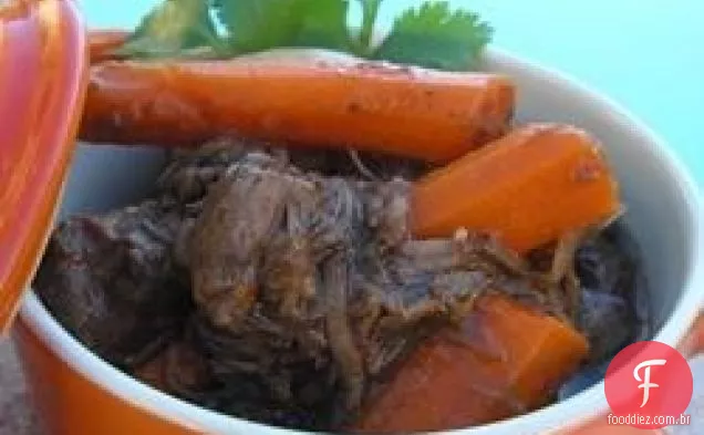 Ensopado De Carne Cozido Lento E Saudável