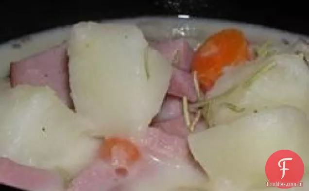 Sopa de batata e presunto