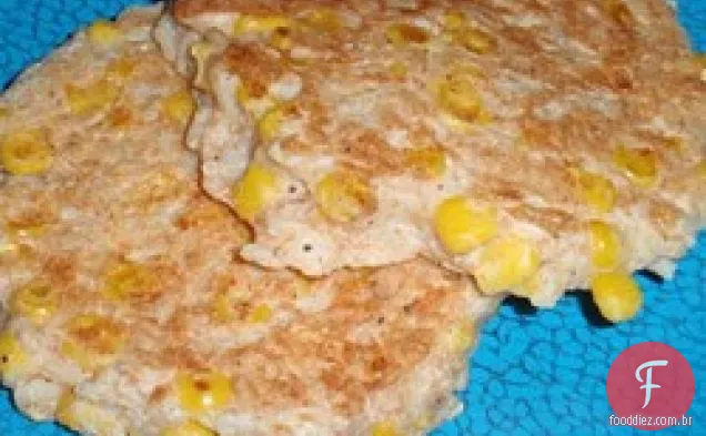 Arroz integral e bolos de milho