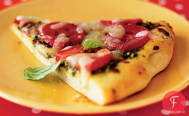 Pesto Pizza Com Tomates Fatiados