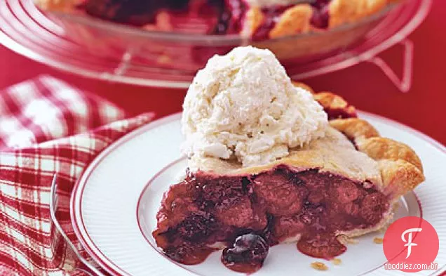 Berry Ginger Pie