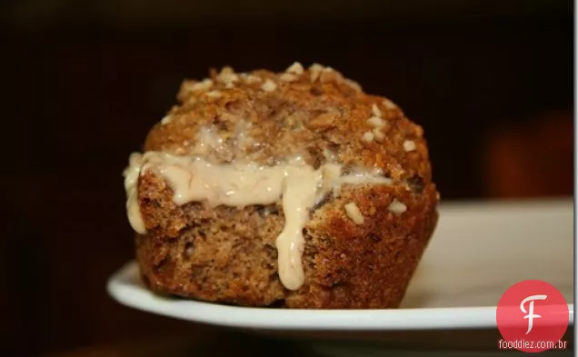 Muffins Veganos Da Bomba Da Banana Da Manteiga De Amendoim