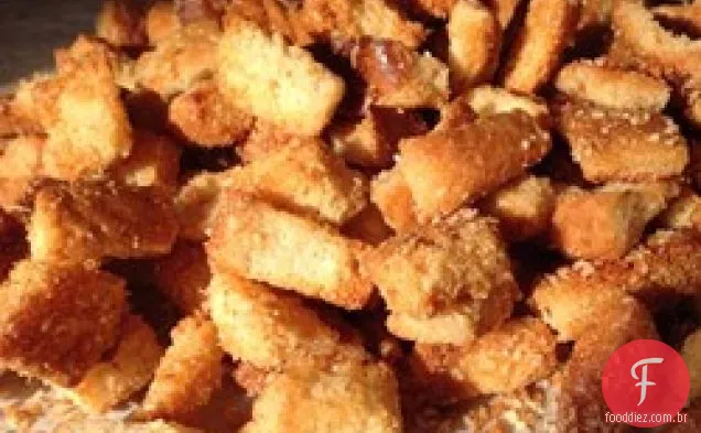 Croutons De Alho Com Queijo
