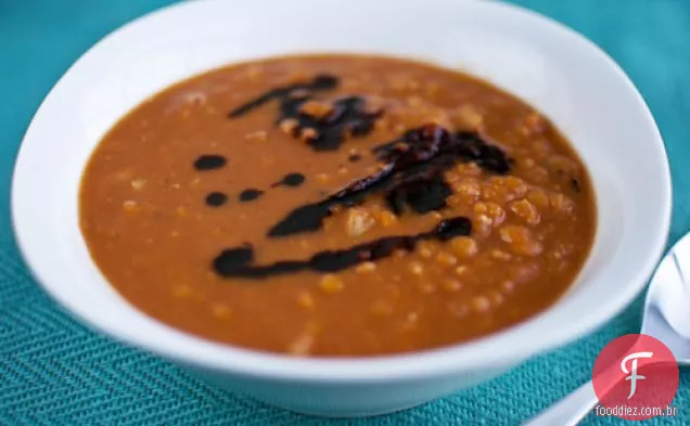 Sopa De Lentilha De Abóbora Com Curry
