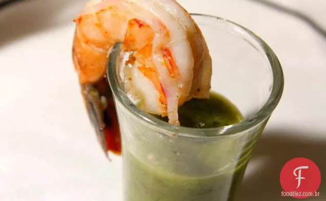 Camarão-Tomatillo Cocktail