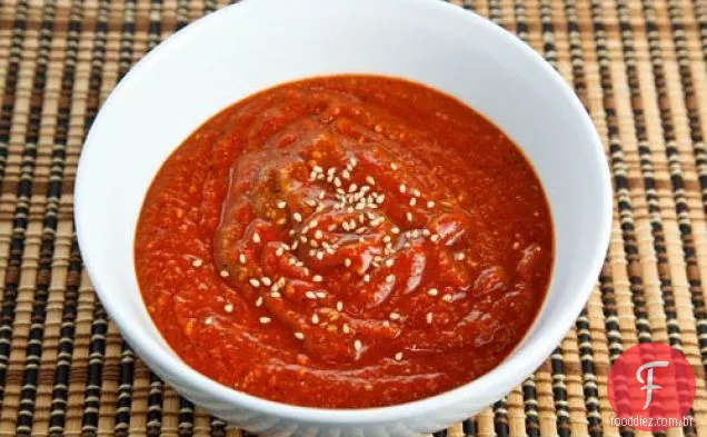 Estilo Coreano Salsa Roja