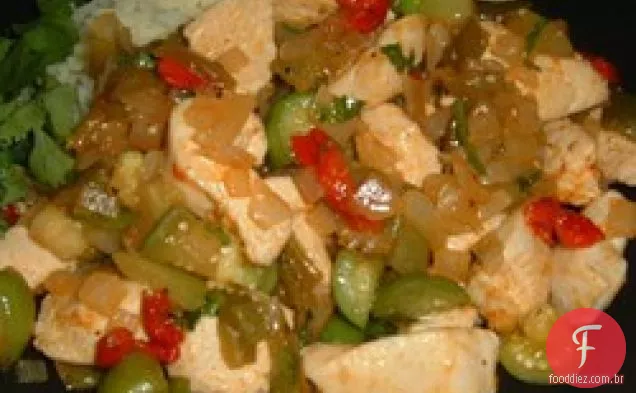 Frango Com Tomatillos E Poblanos