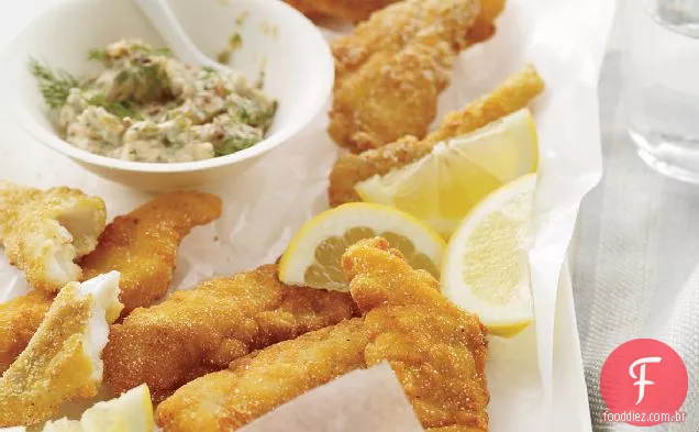 Varas De Peixe crocantes com molho tártaro