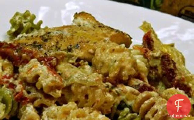 Frango e alcachofra em molho de Vodka de limão