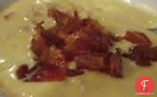 Dijon-Bacon Dip para Pretzels