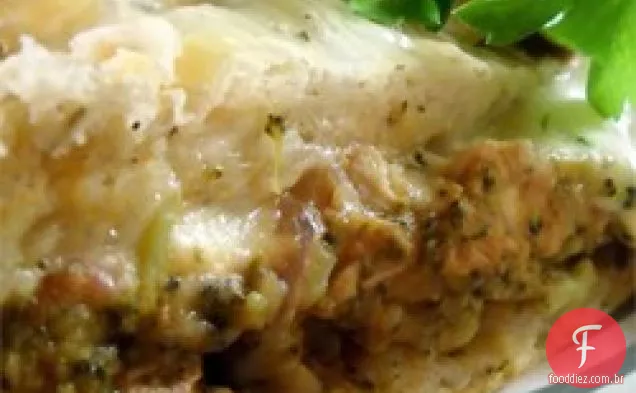 Pão Lento Da Pizza Da Galinha Do Búfalo Do Fogão