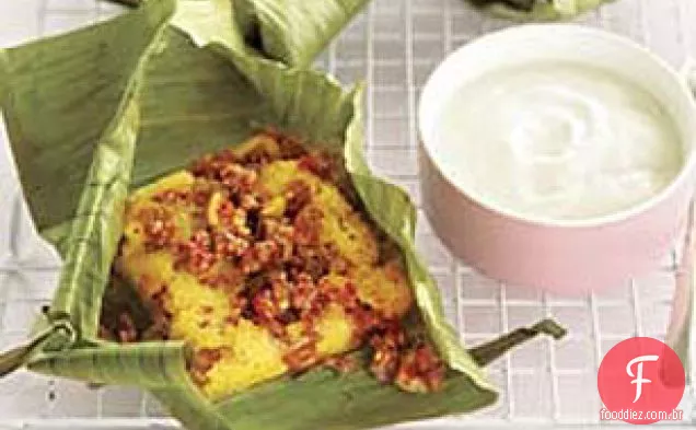 Beef ' n Cornbread embrulhado em folhas de bananeira