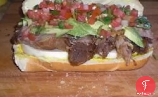 Carnitas com Pico de Gallo
