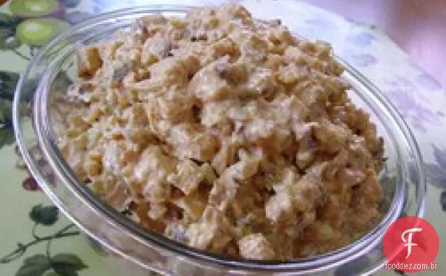Bangin ' Buffalo Blue Cheese Chicken Salad