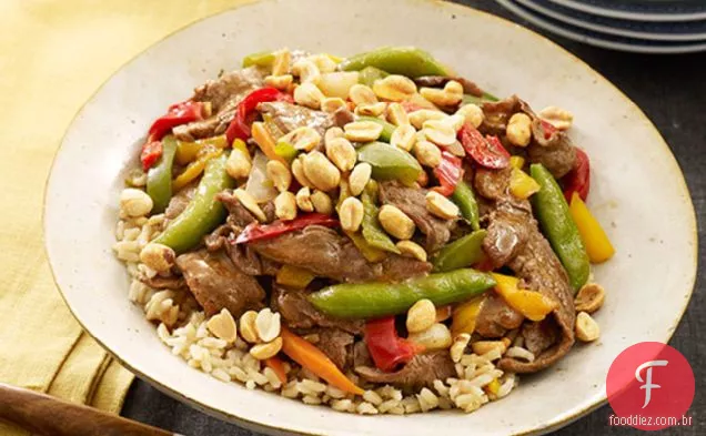 Frituras de carne e vegetais