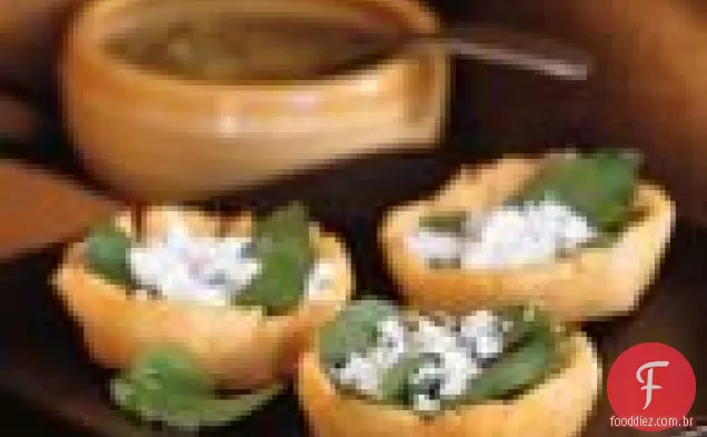 Batata crocante Lopes (masa Barcos) com Salsa, queijo de cabra e ele