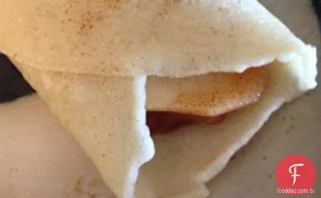 Yummy Apple Cinnamon Crepes