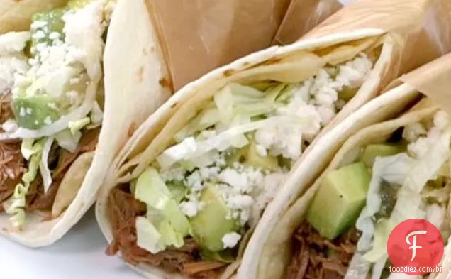 Carne asada tacos com Salsa verde