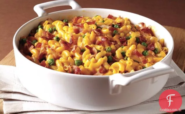 Fácil Mac ' n queijo com Bacon e ervilhas
