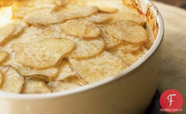Batata, presunto e espinafre gratinado