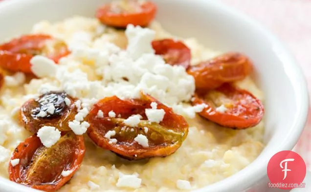 Grãos De Tomate Torrados Com Milho E Queijo De Cabra