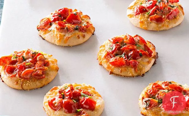 Mini Margherita Pizzas