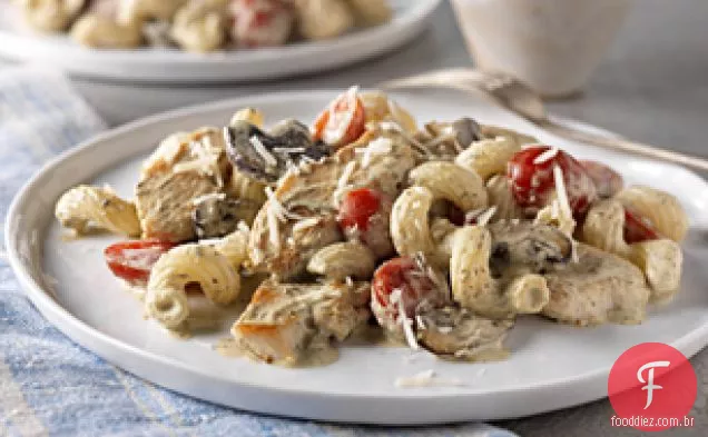 Frango-Pesto Cavatappi com parmesão