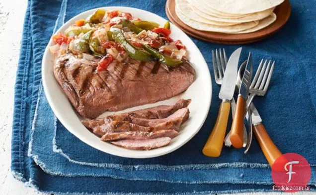 Bife De Flanco Grelhado E Trio De Vegetais