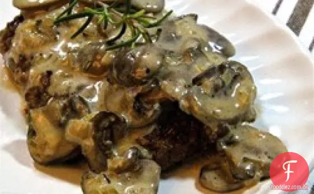 Molho De Molho De Creme De Cogumelos