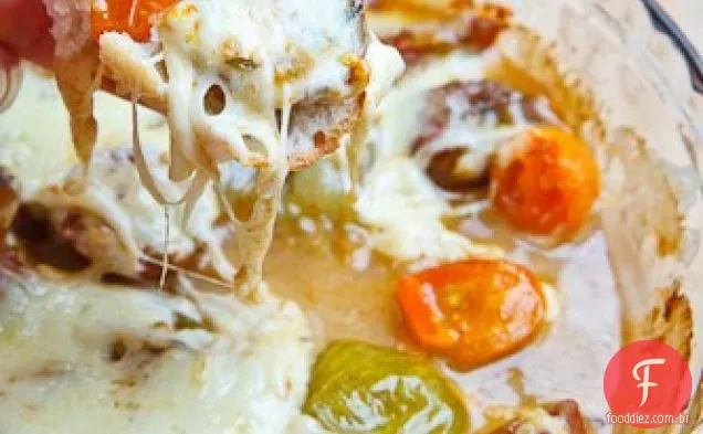 Tomates torrados da herança em Fontina