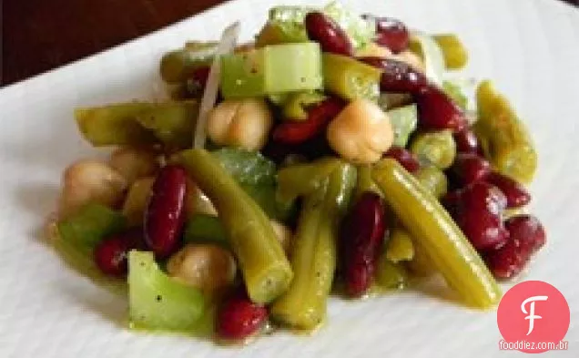 Salada De Três Feijões Com Aipo