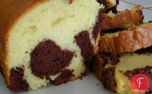 Bolo De Libra De Mármore Leve