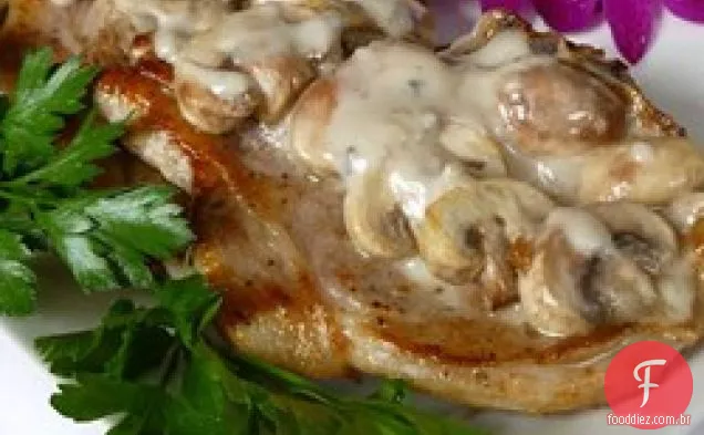 Costeletas De Porco Com Cogumelos