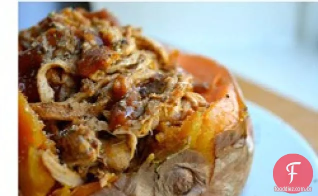 Batata Doce Recheada Com Carne De Porco Puxada