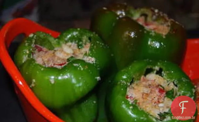 Pimentos recheados e tomates (vegetarianos)