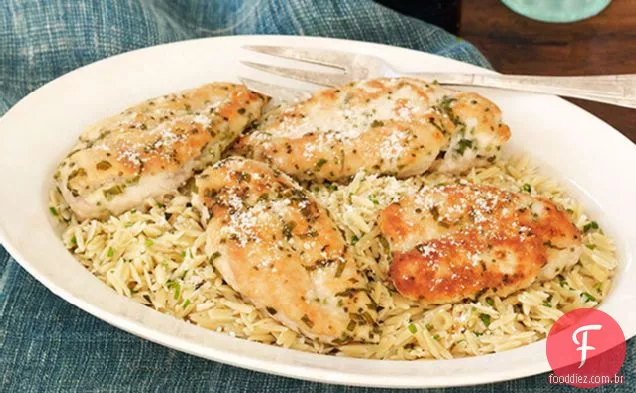 Frango com Capim-Limão Com Herbed Orzo