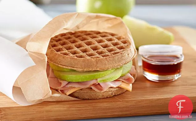 Sanduíche De Maçã-Waffle